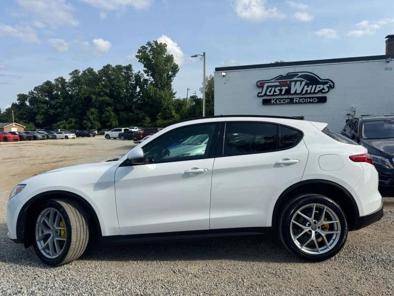 2018 Alfa Romeo Stelvio TI SPORT — przed
