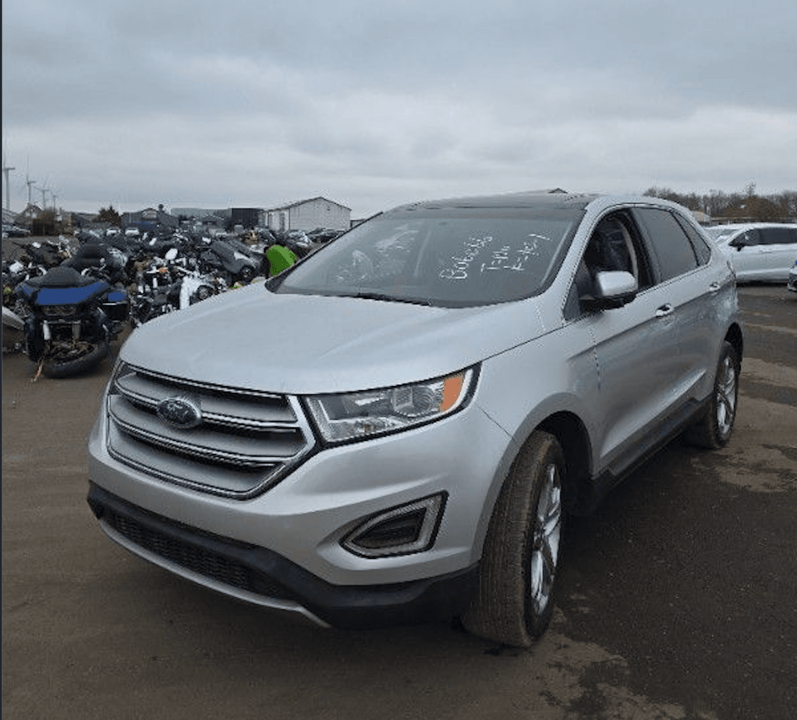 2018 FORD Edge Titanium — przed