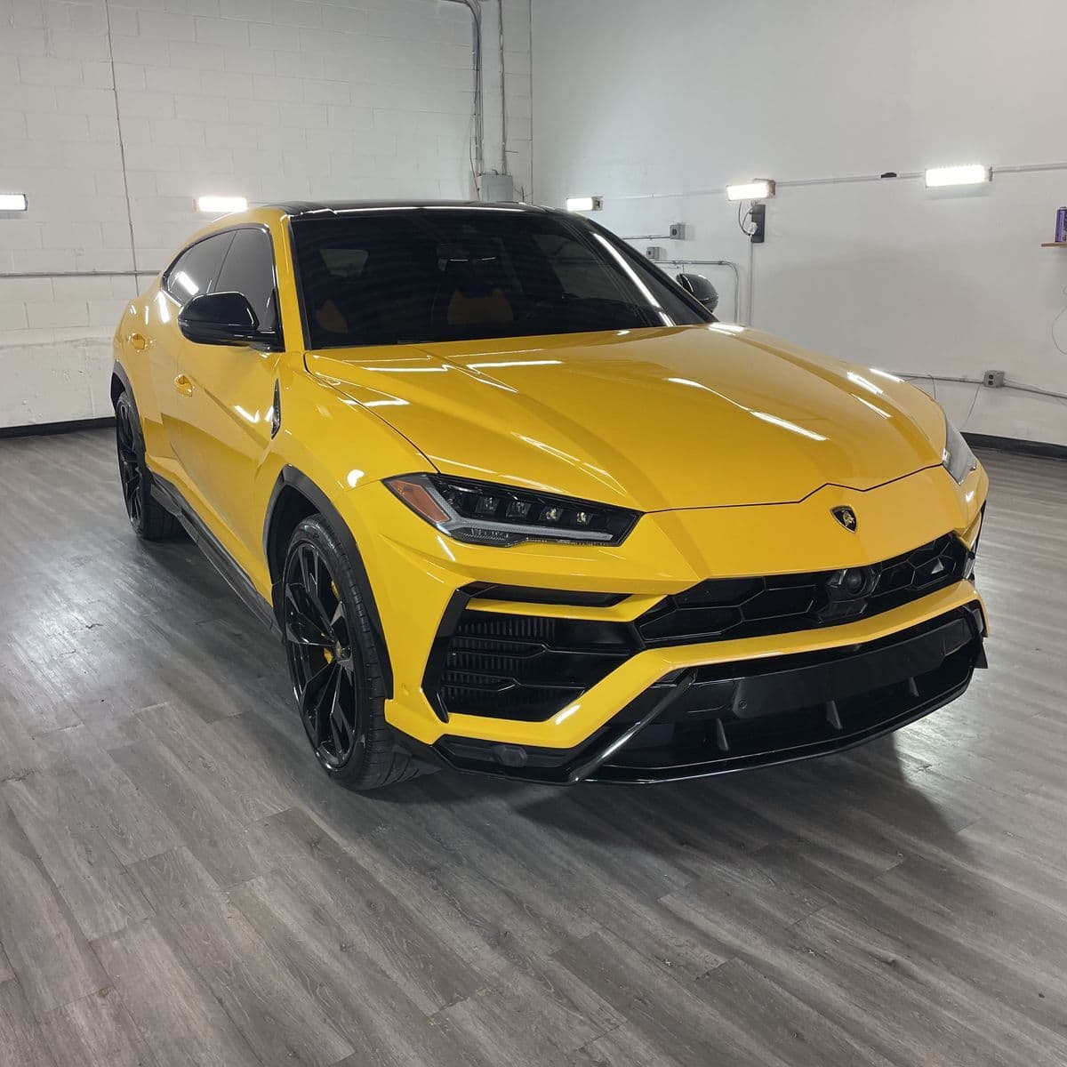 2020 Lamborghini Urus
