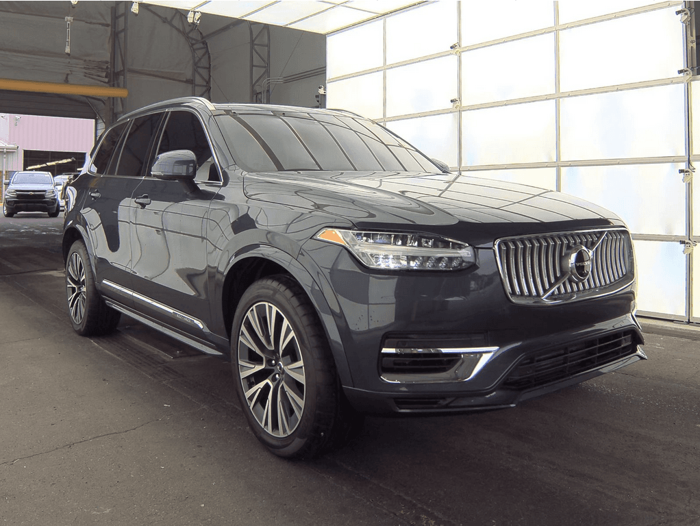 2022 Volvo XC90
