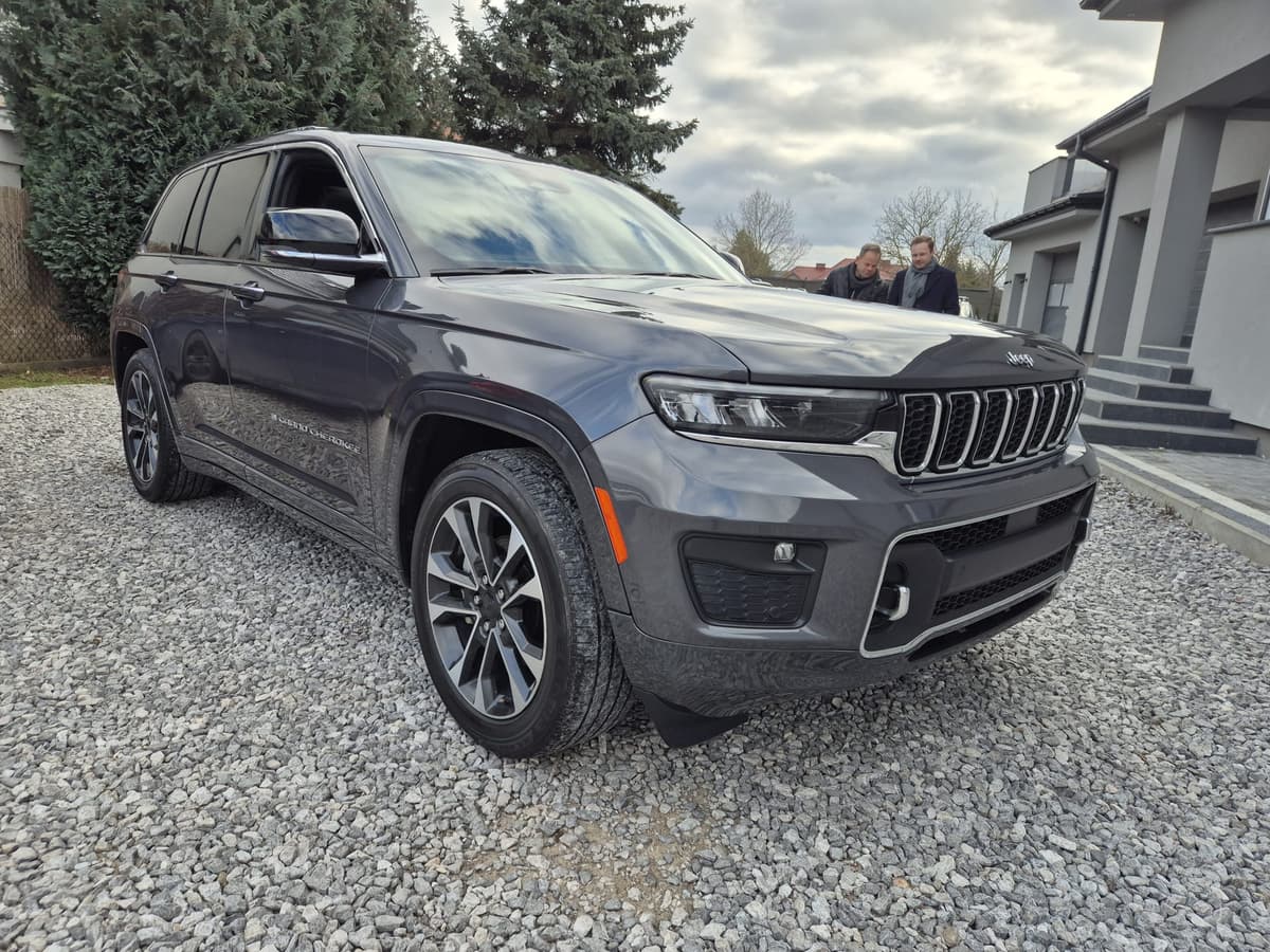 2018 JEEP Grand Cherokee Overland