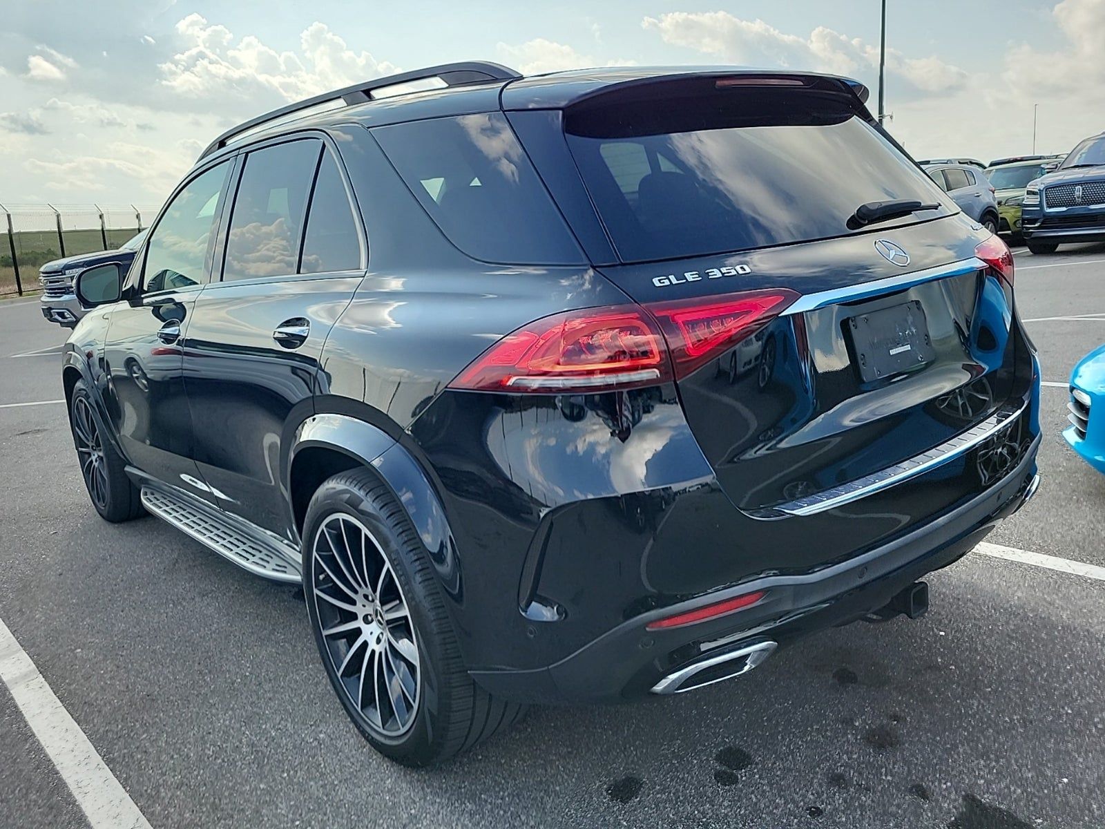 
								Mercedes Benz GLE full									