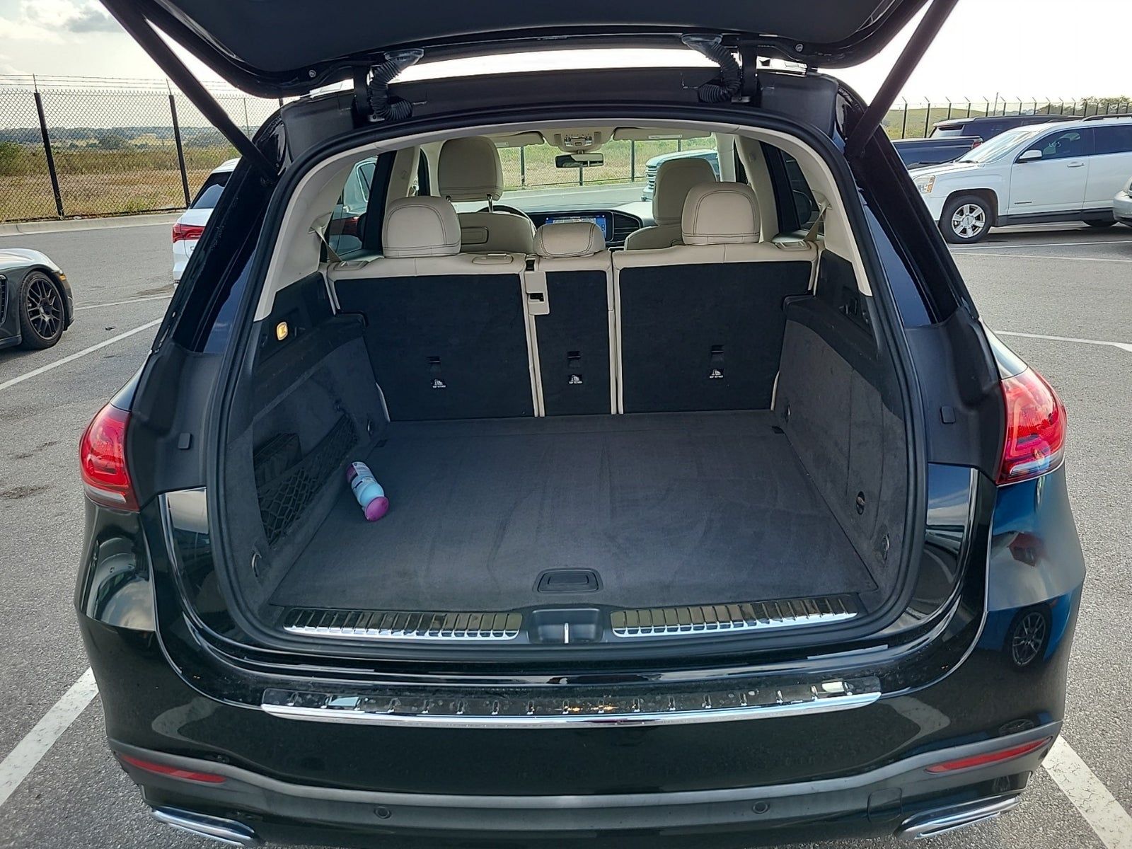 
								Mercedes Benz GLE full									