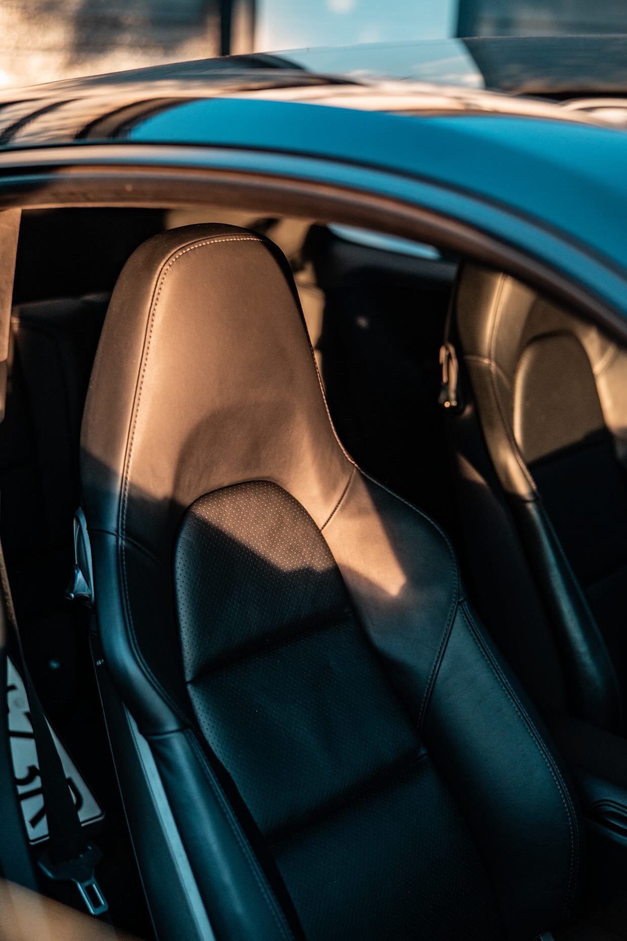 
								Porsche 911 Turbo full									