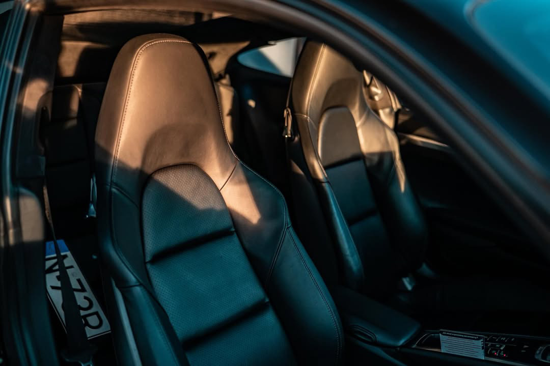 
								Porsche 911 Turbo full									