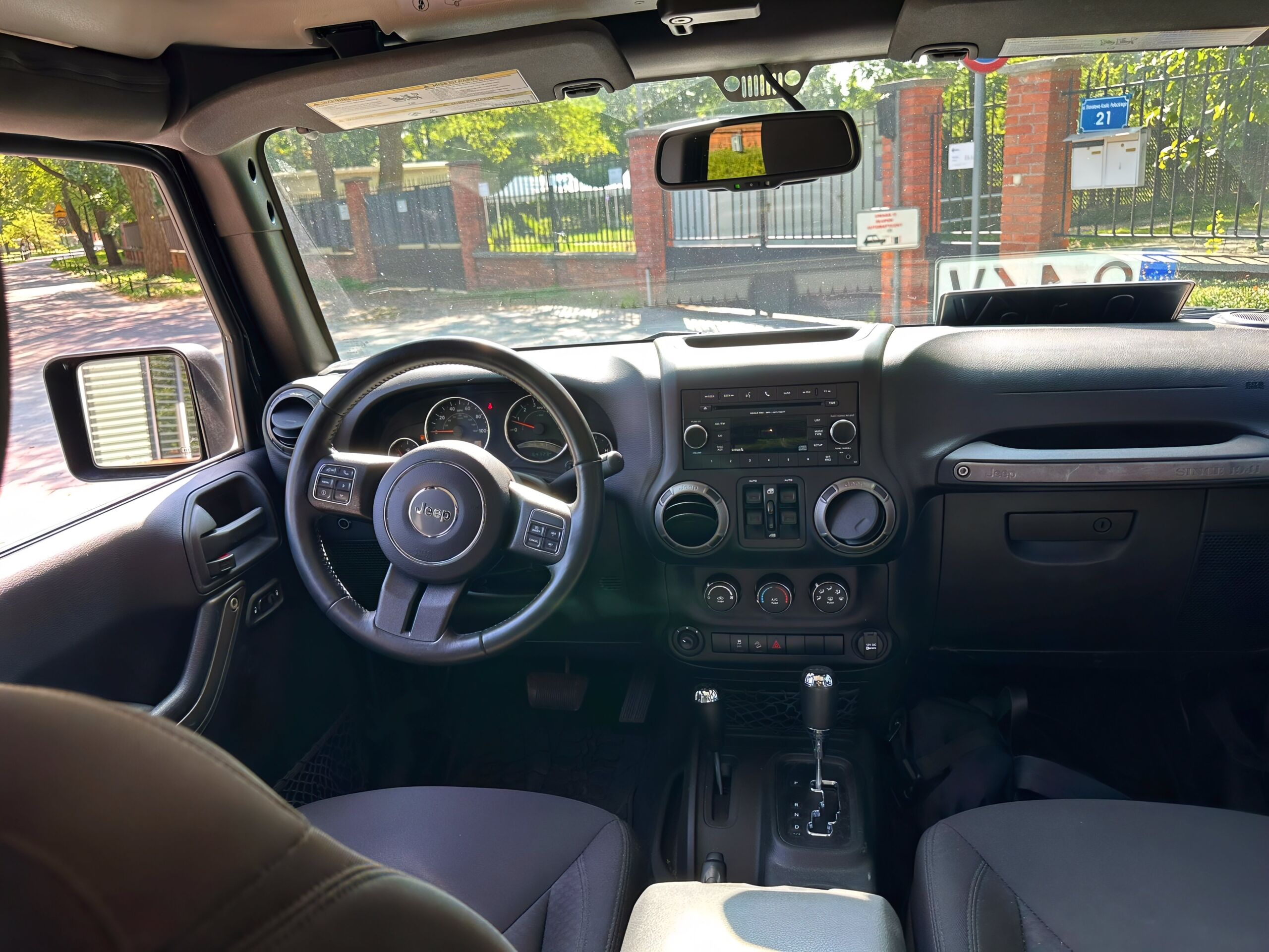 
								Jeep Wrangler Unlimited full									