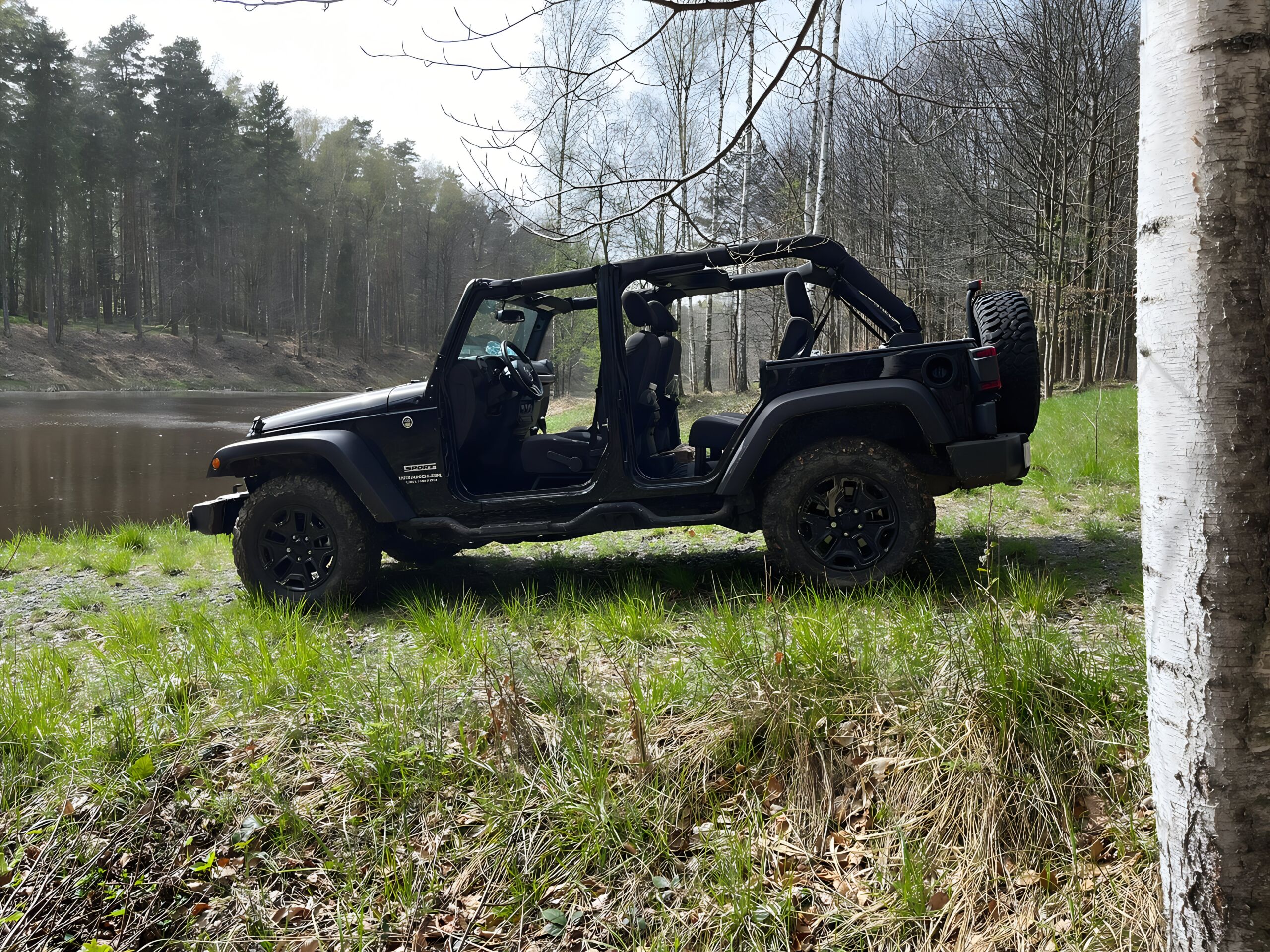 
								Jeep Wrangler Unlimited full									