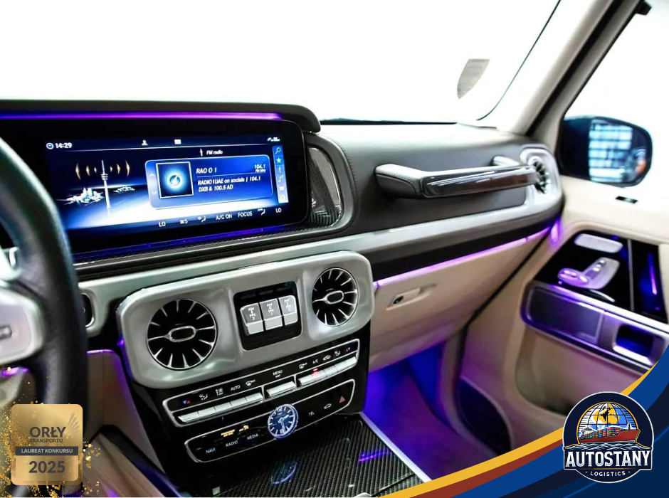 
								Mercedes-Benz G700 BRABUS full									