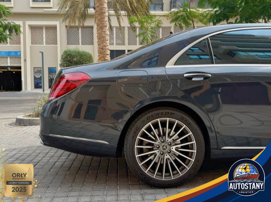 
								Mercedes-Benz S560 full									