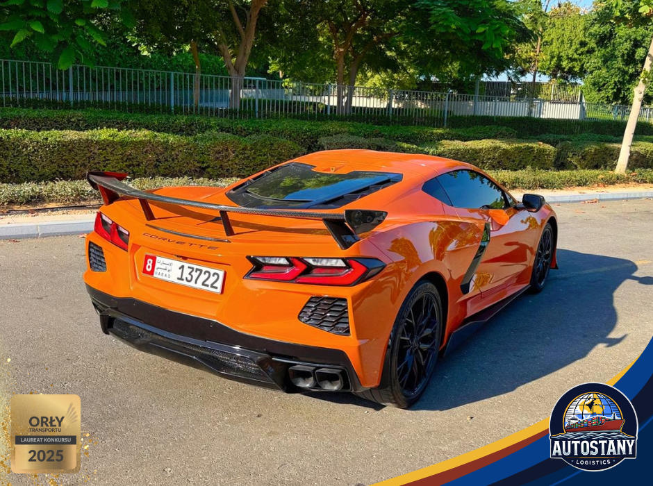 
								Chevrolet Corvette full									