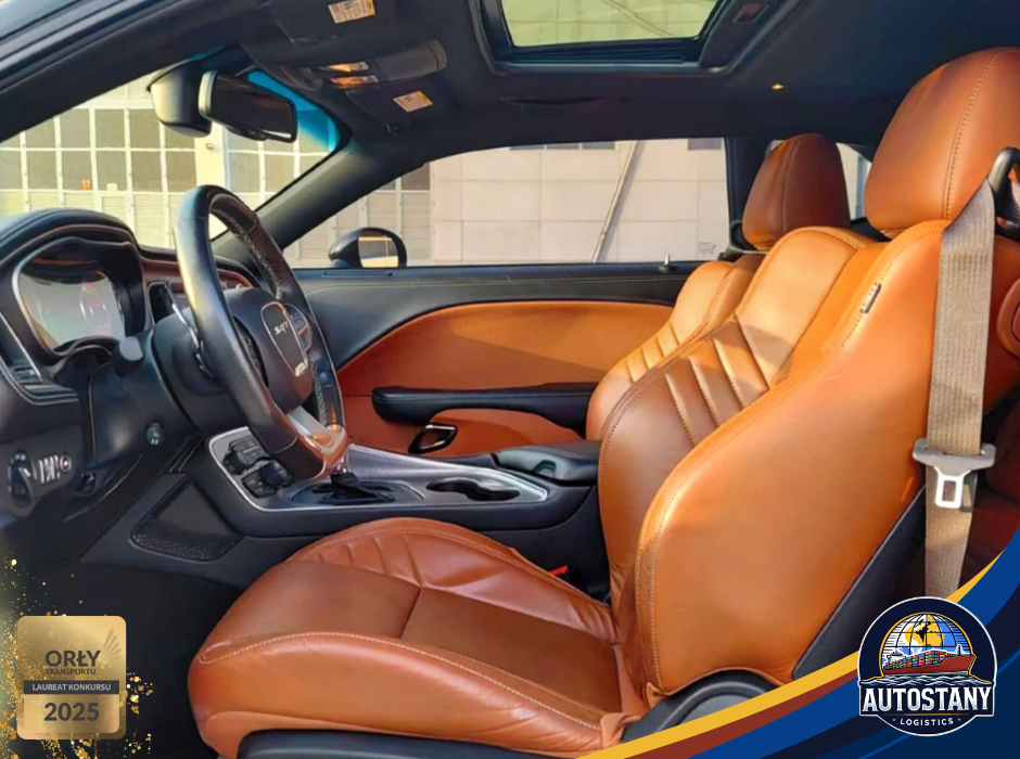 
								Dodge Challenger SRT Hellcat full									