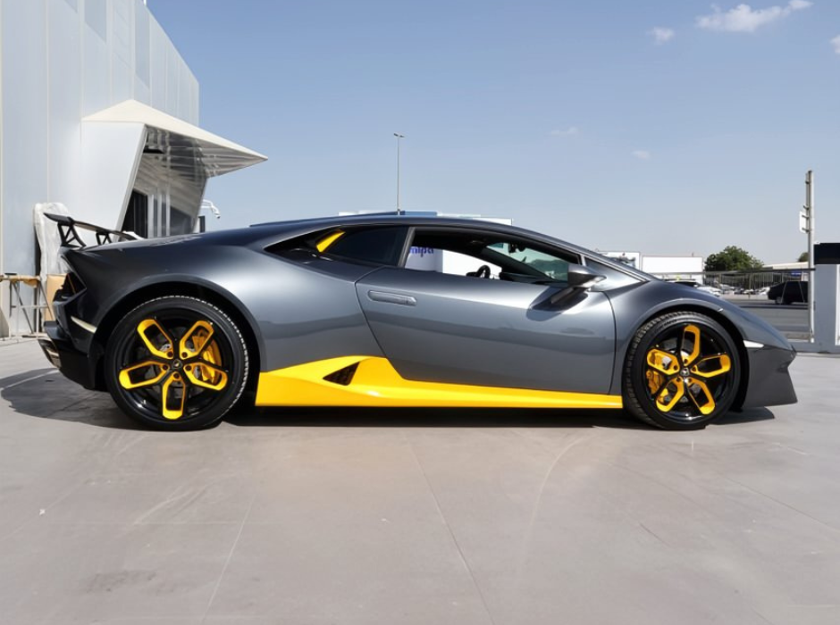 
								Lamborghini Huracan full									