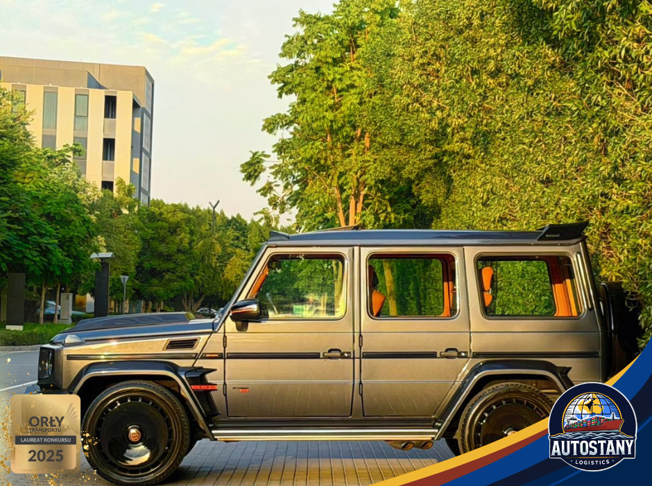 
								Mercedes-Benz G63 AMG full									