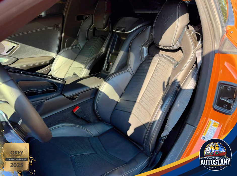 
								Chevrolet Corvette full									