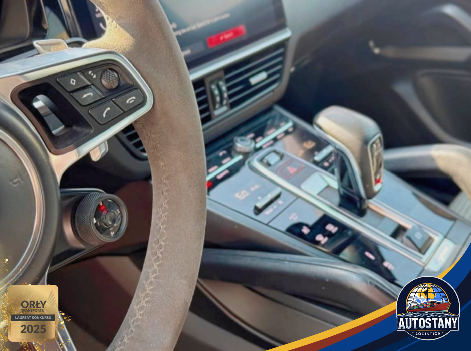 
								Porsche Cayenne full									